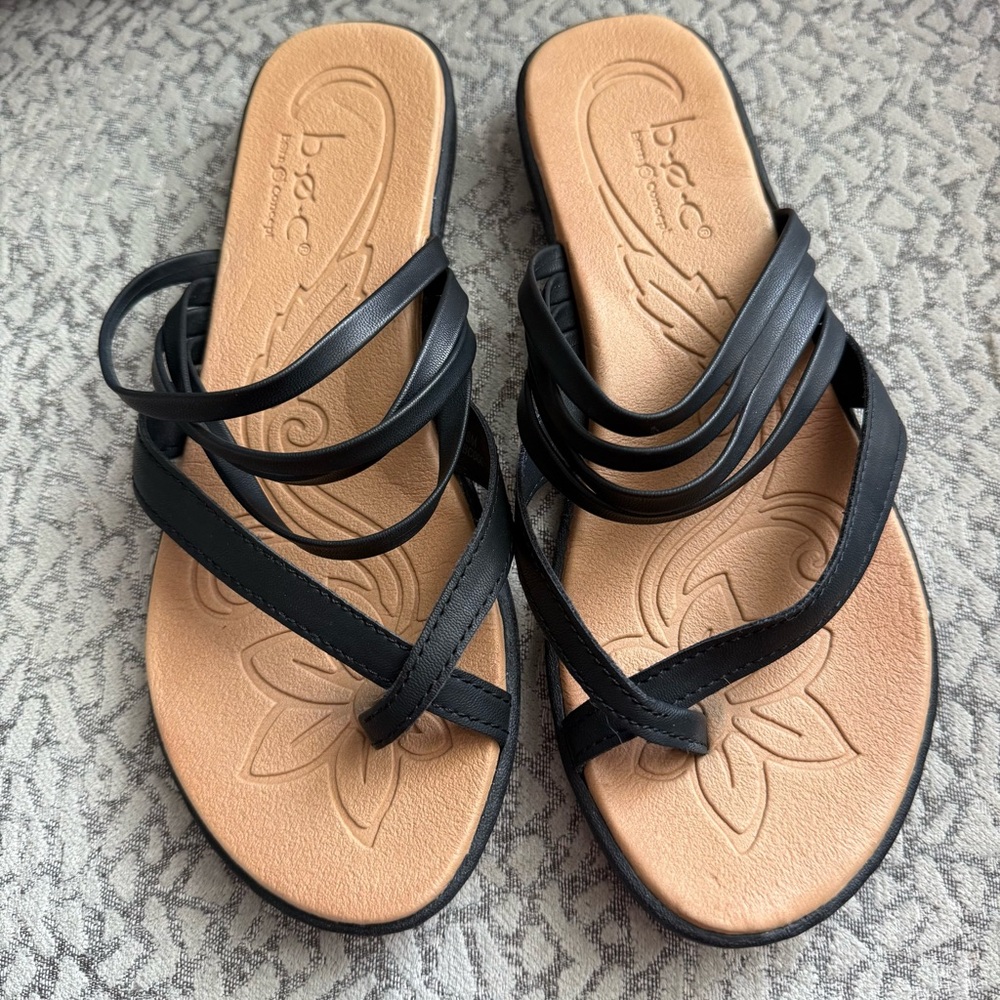 B.O.C. Born Concept Alisha Black Strappy Sandals Size 8 - NWOT
